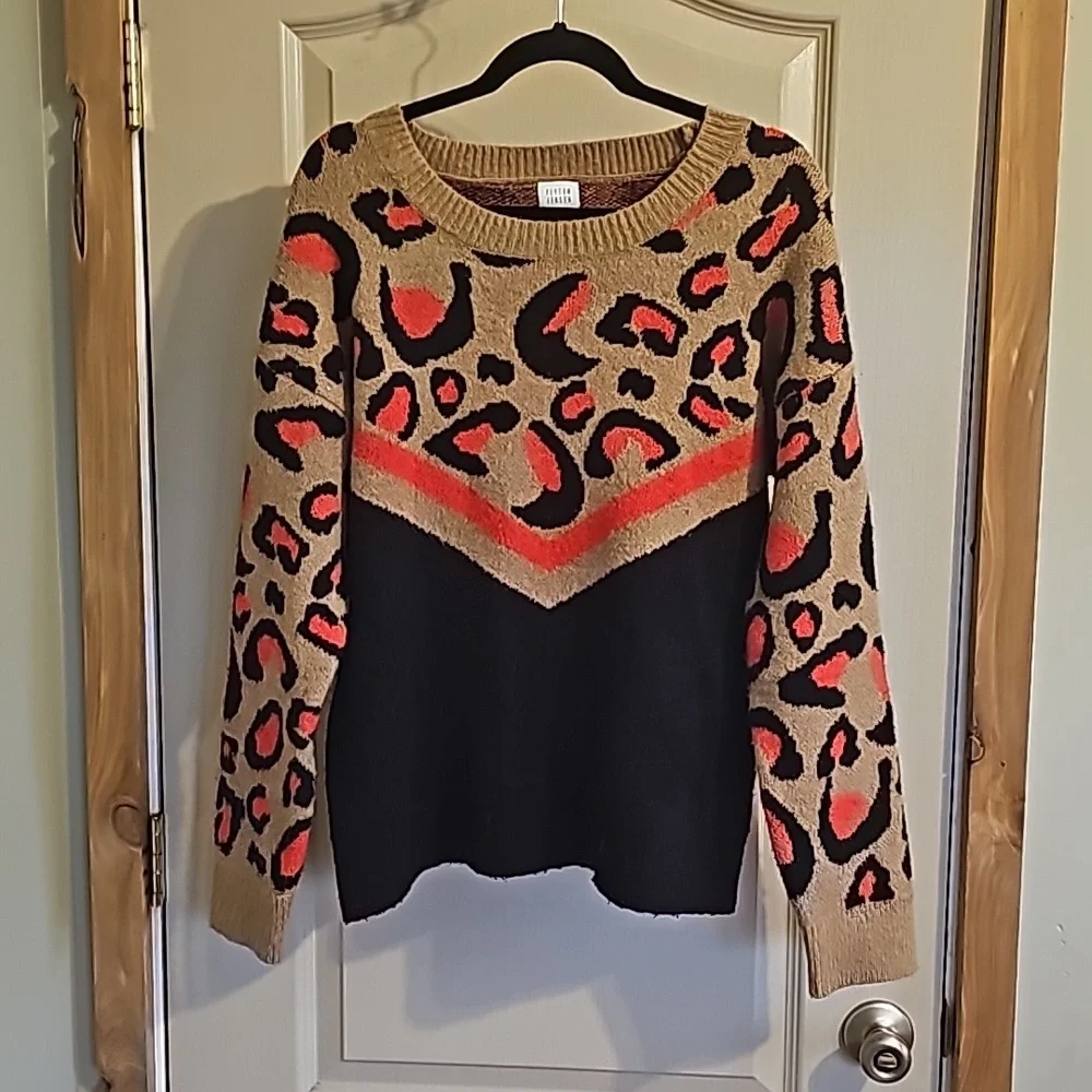 Peyton Jensen medium leopard like print sweater - Picture 1 of 4